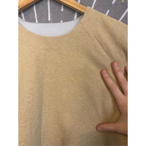 Arc’teryx Tan Momenta Centre Pullover - Picture 2 of 5